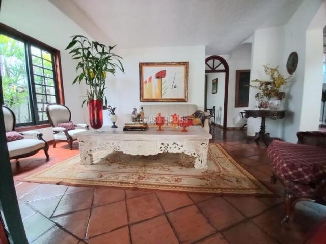 Casas, Venta en Ciudad Jardín