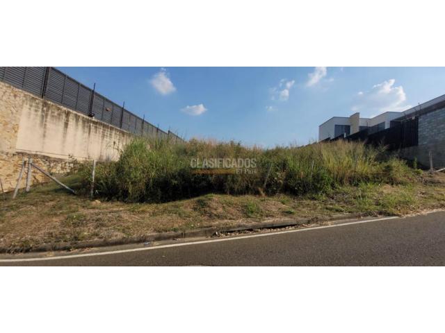 Lotes, Venta en Ciudad Jardín