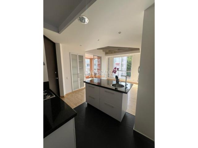 Apartaestudios, Alquiler en Santa Isabel