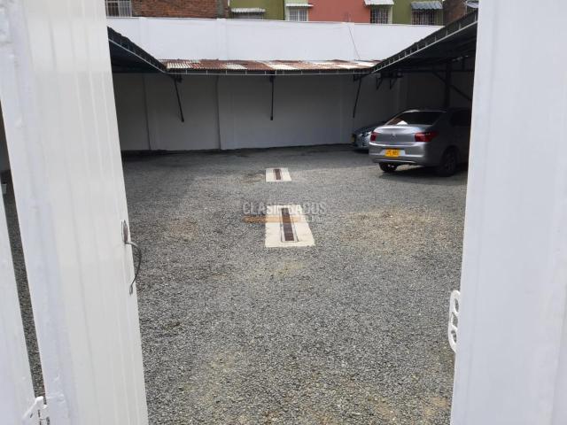 Edificios, Alquiler en Libertadores