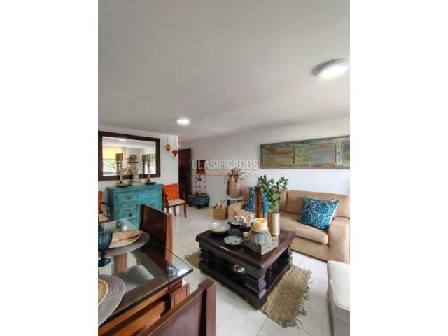 Apartamentos, Venta en Bella Suiza