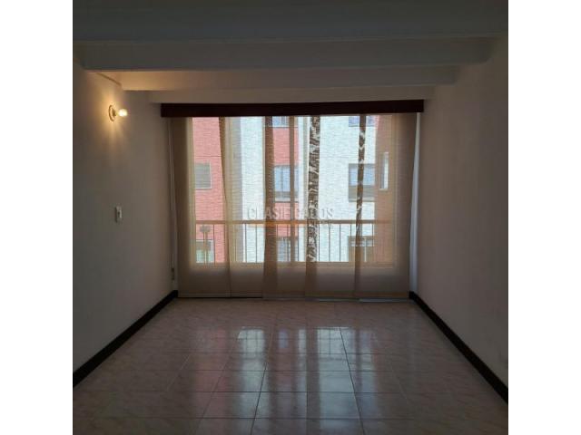 Apartamentos, Venta en Prados del Norte