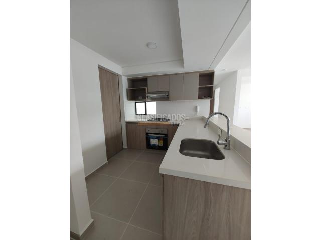 Apartamentos, Alquiler en Ciudad Melendez