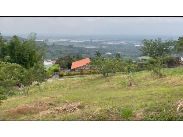 Lotes, Venta en Colinas Arroyoalto