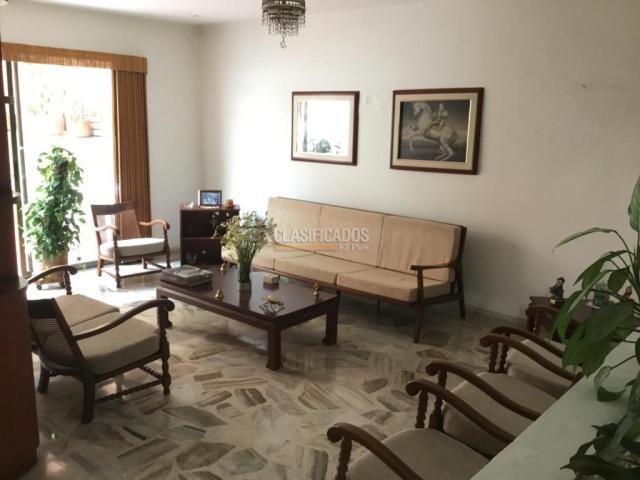 Casas, Venta en Santa Teresita