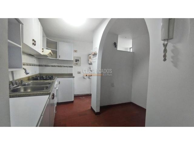 Apartamentos, Venta en Primero de Mayo