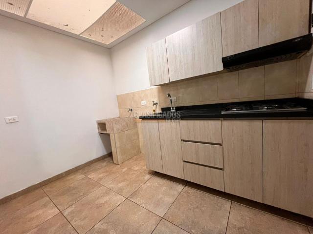 Apartamentos, Alquiler en El Troncal