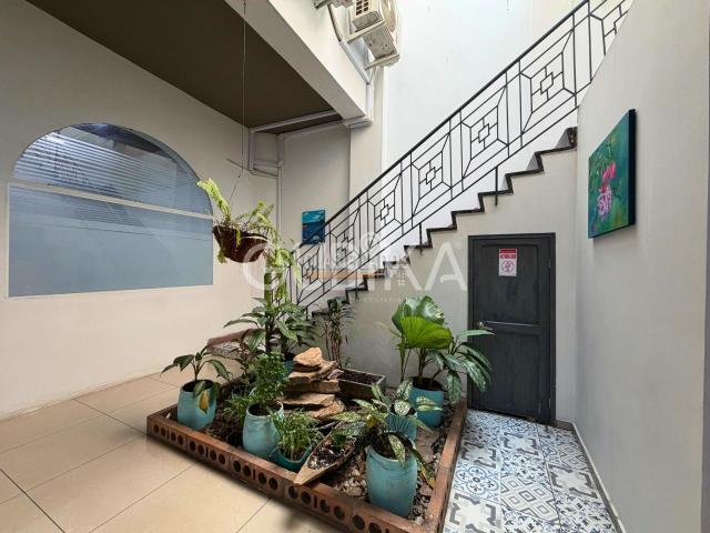 Oficinas y Consultorios, Venta en Centenario