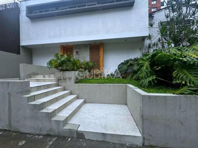 Casas, Alquiler en Santa Teresita