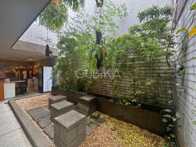 Casas, Alquiler en Santa Teresita