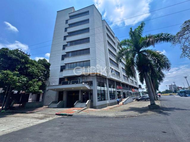 Locales y Bodegas, Alquiler en Prados del Norte