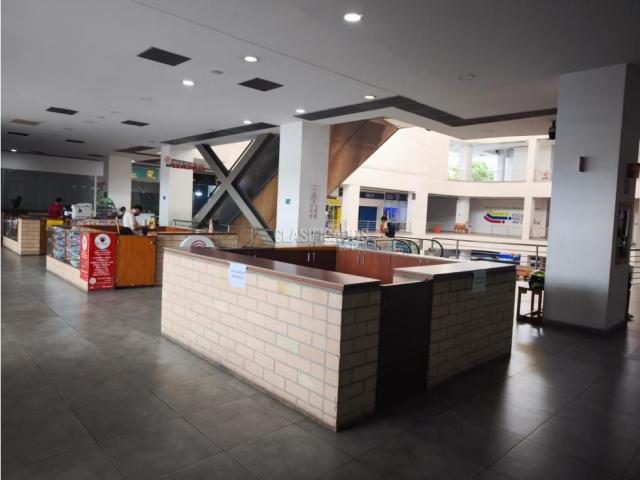 Locales y Bodegas, Venta en El Cedro