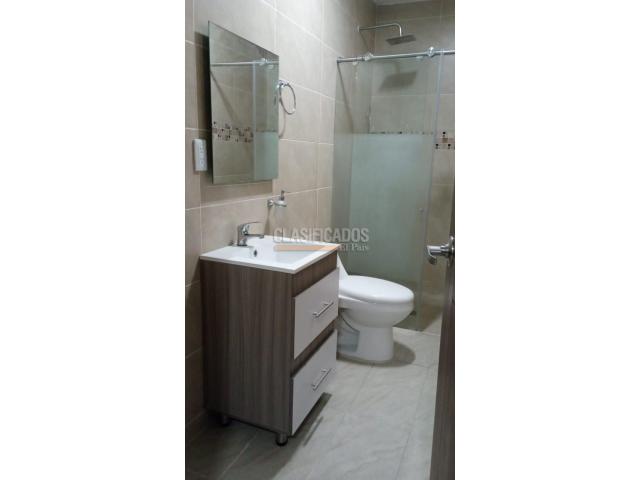 Apartamentos, Alquiler en El Troncal