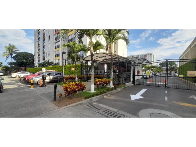 Apartamentos, Alquiler en Caney