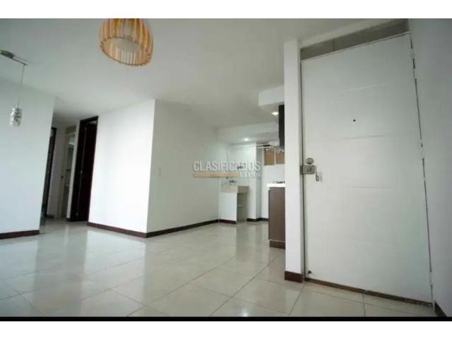 Apartamentos, Venta en Brisas de los Álamos