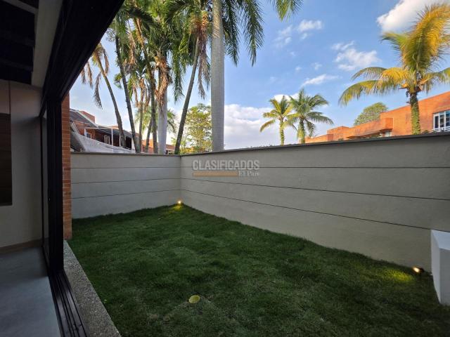 Casas, Venta en Ciudad Jardín