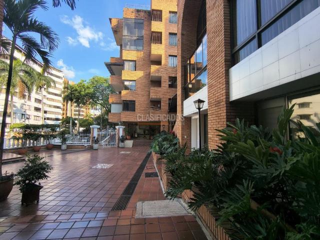 Apartamentos, Venta en Santa Teresita