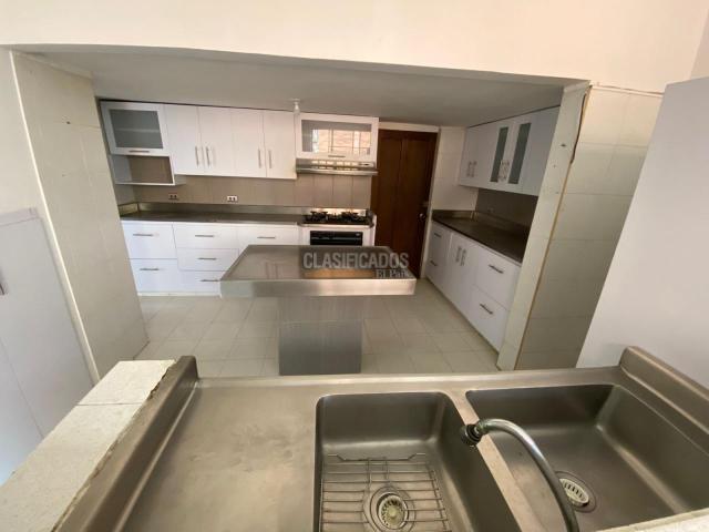 Apartamentos, Venta en Alto Arboleda