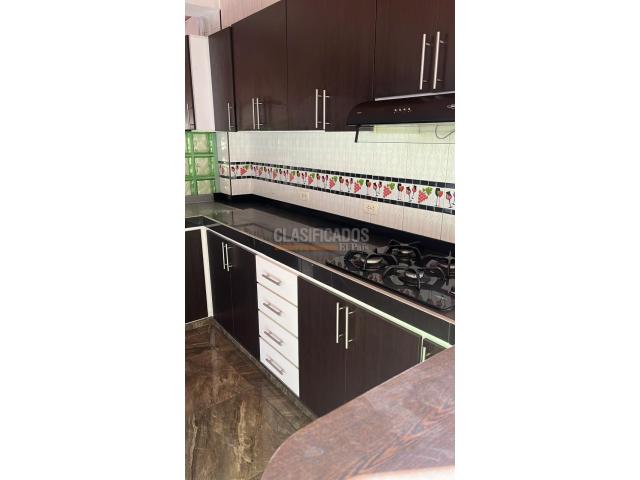 Edificios, Venta en Cristóbal Colón