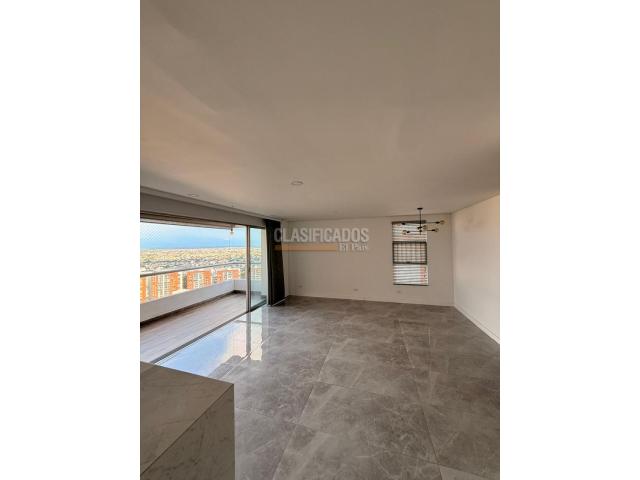 Apartamentos, Alquiler en Altos de Santa Isabel