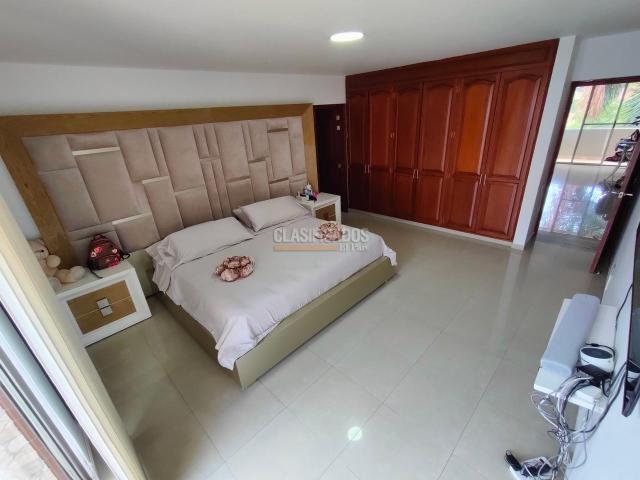 Casas, Venta en Ciudad Jardín