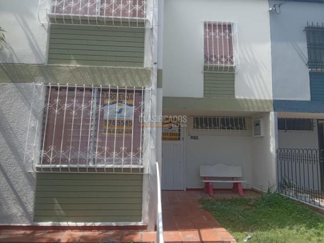 Casas, Alquiler en Álamos