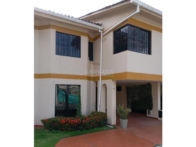 Casas, Venta en Seminario