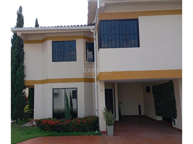 Casas, Venta en Seminario