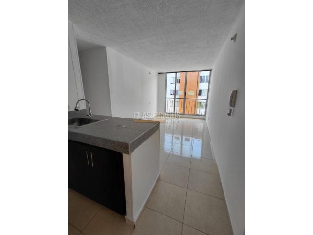 Apartamentos, Venta en La Alianza