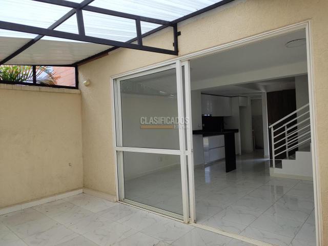 Casas, Alquiler en Ciudad Pacifica