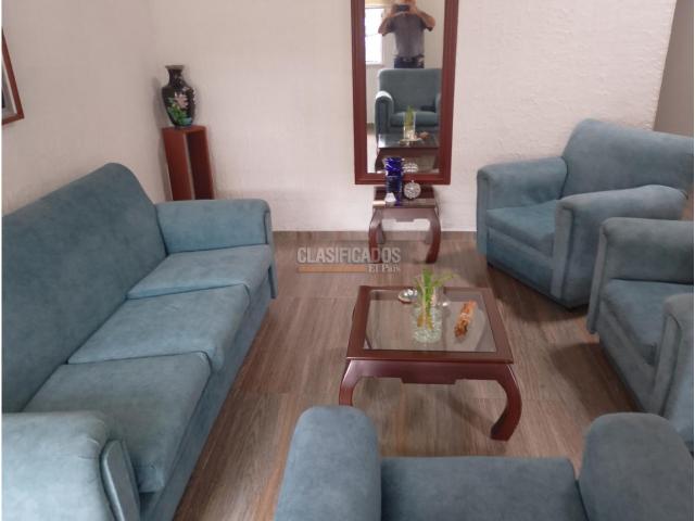 Casas, Venta en Prados del Norte