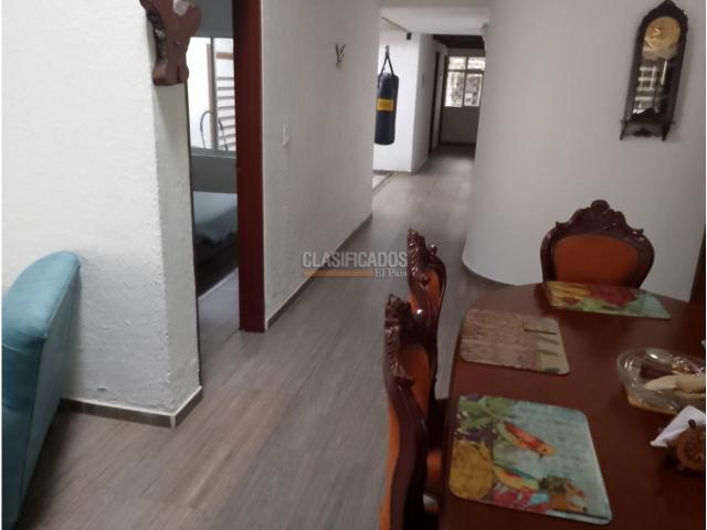 Casas, Venta en Prados del Norte