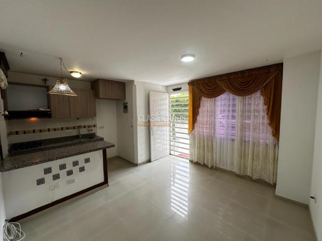 Apartaestudios, Venta en La Flora