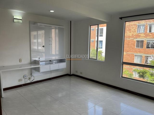 Apartamentos, Alquiler en Calicanto
