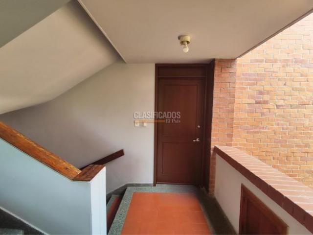 Apartamentos, Venta en La Flora