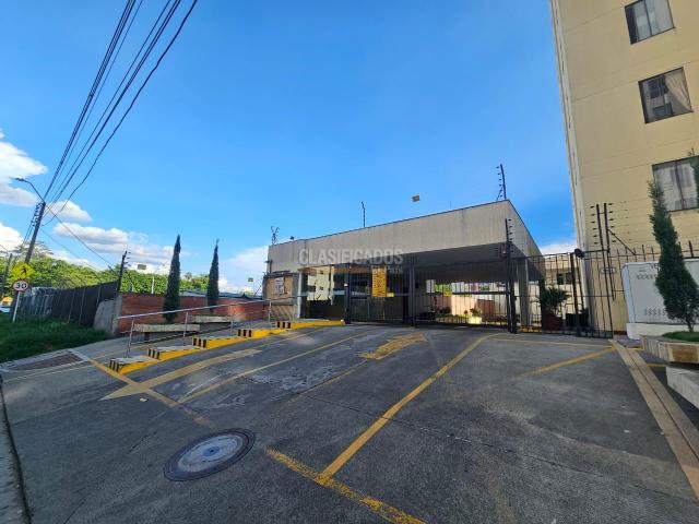 Apartamentos, Venta en Prados del Norte