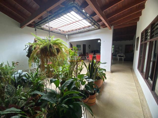 Casas, Venta en Prados del Norte