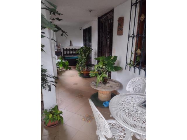 Casas, Venta en Prados del Norte