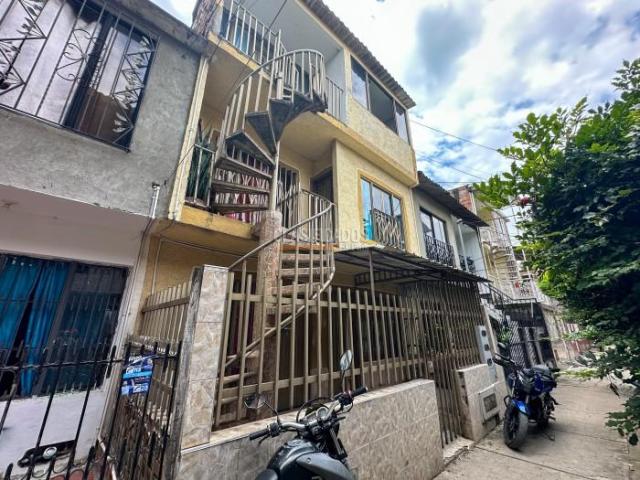 Casas, Venta en Paso del Comercio