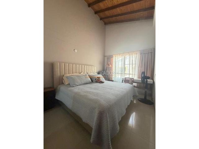 Casas, Venta en Ciudad Jardín