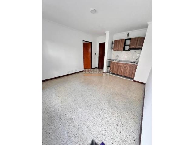 Apartamentos, Alquiler en Ciudad Jardín