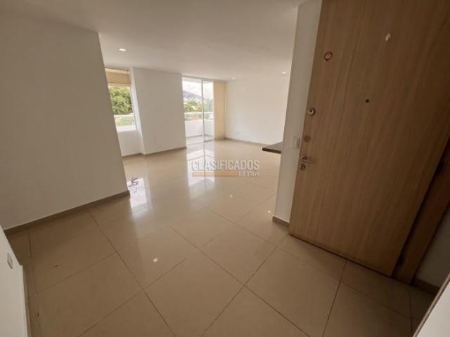 Apartamentos, Venta en Tejares Cristales