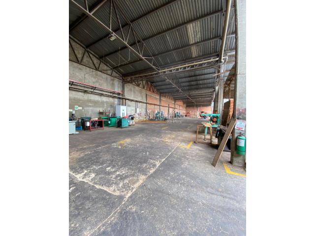 Locales y Bodegas, Venta en Yumbo