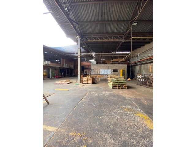 Locales y Bodegas, Venta en Yumbo