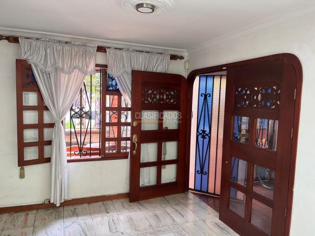 Casas, Alquiler en Vipasa