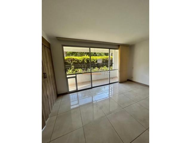 Apartamentos, Venta en Prados del Norte