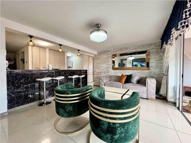 Apartamentos, Venta en La Flora