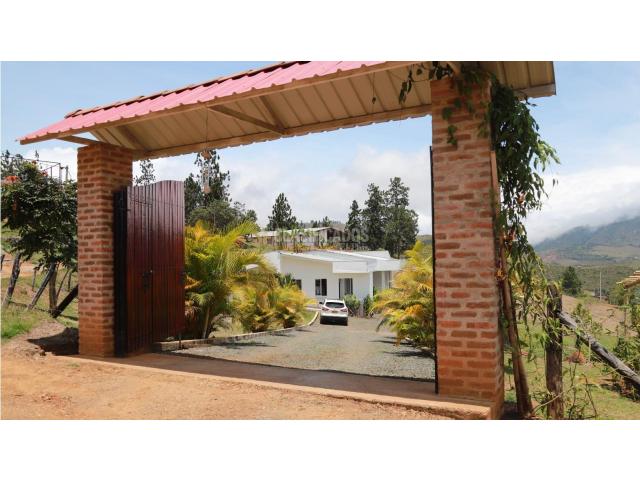 Fincas y Casas Campestres, Venta en Dagua