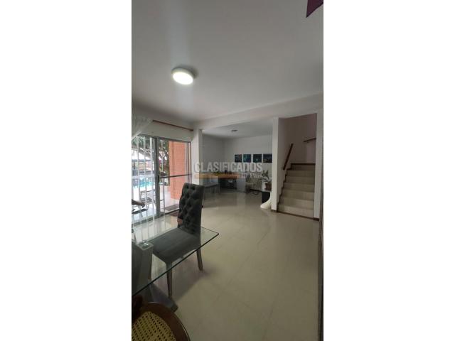 Casas, Venta en Hacienda Parque