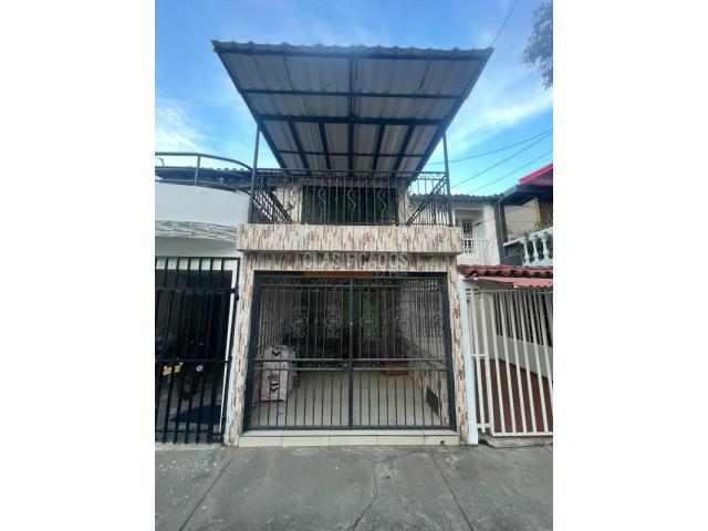 Casas, Venta en Brisas del Guabito